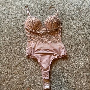 Windsor NWT rose gold sequin/beaded mesh Bodysuit Sz small